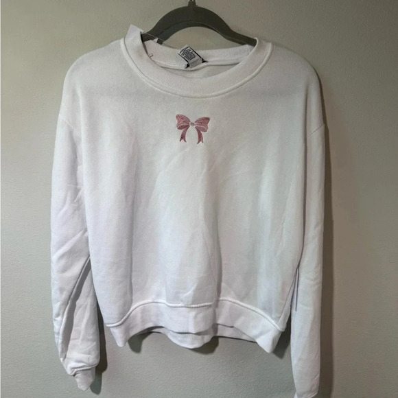 NWT Pink Bow Sweatshirt with Scrunchie/Bow - Picture 4 of 5
